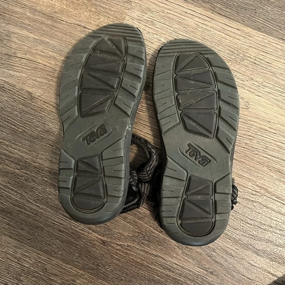 Teva Black and Gray Strapped Sandals Size 7